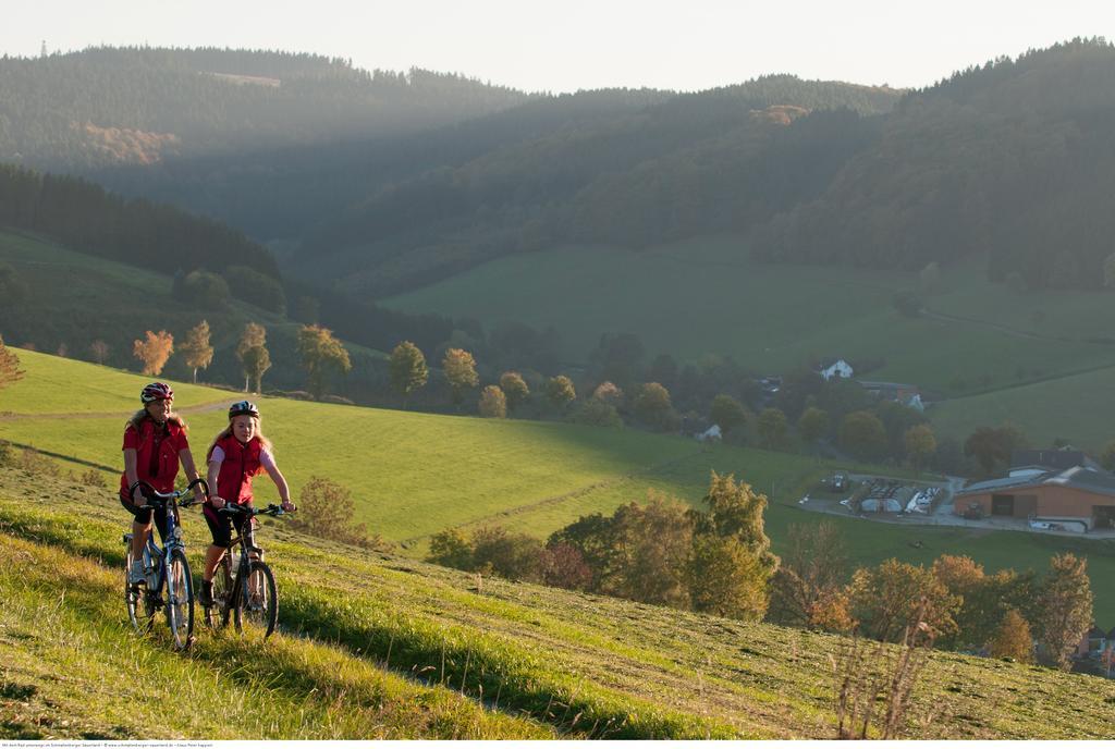 Schieferhof Hotell Schmallenberg Exteriör bild